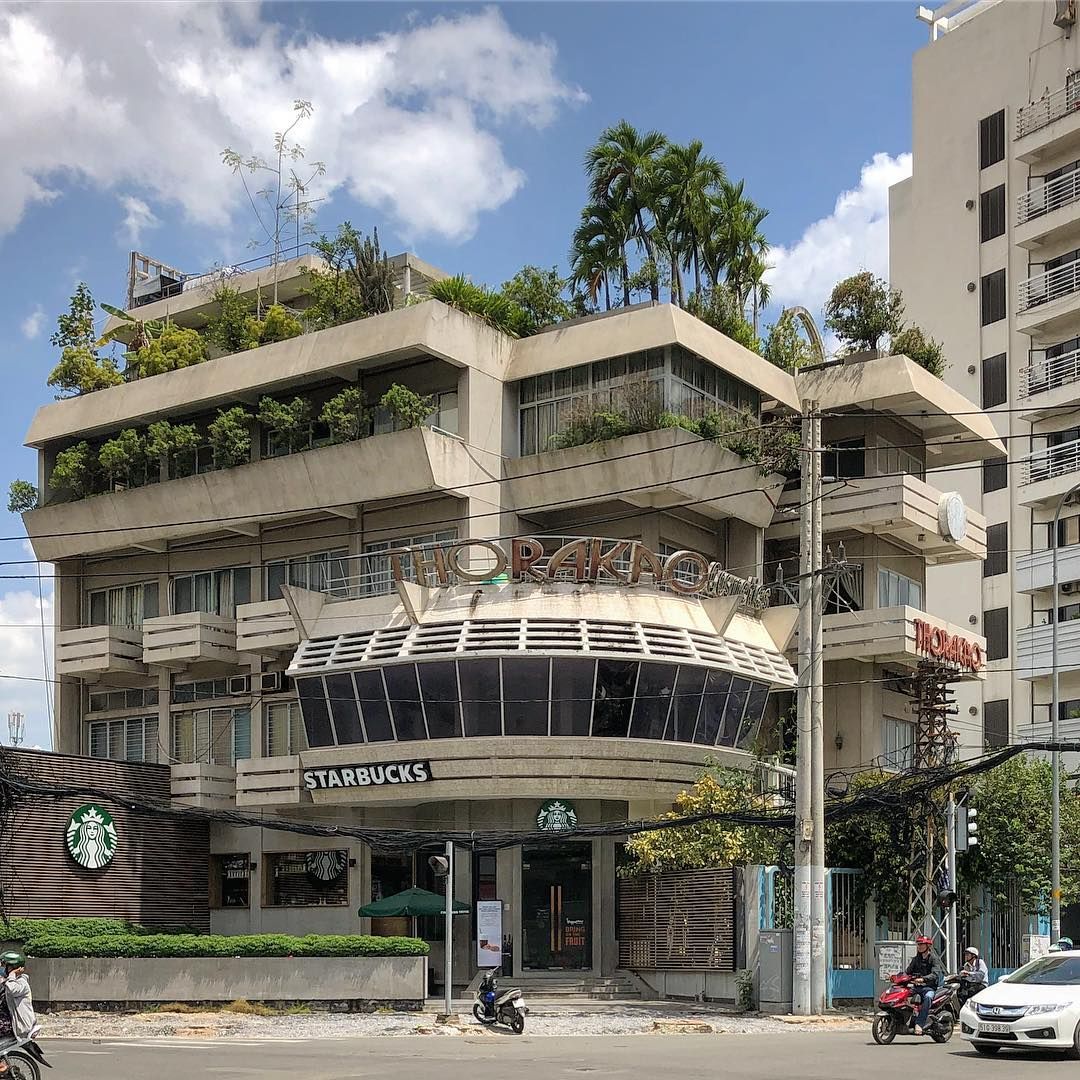 phong cach kien truc modernist toa nha thorakao starbuck CMT8