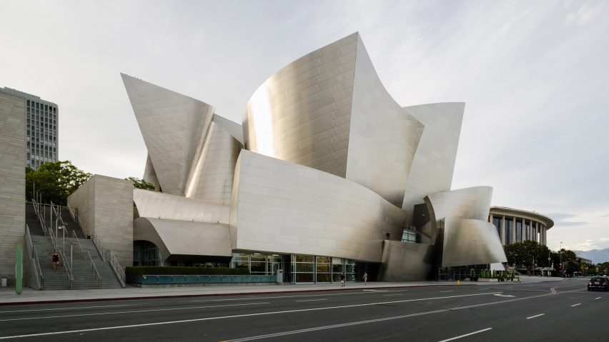 phong hoa nhac Walt Disney kien truc su Frank Gehry