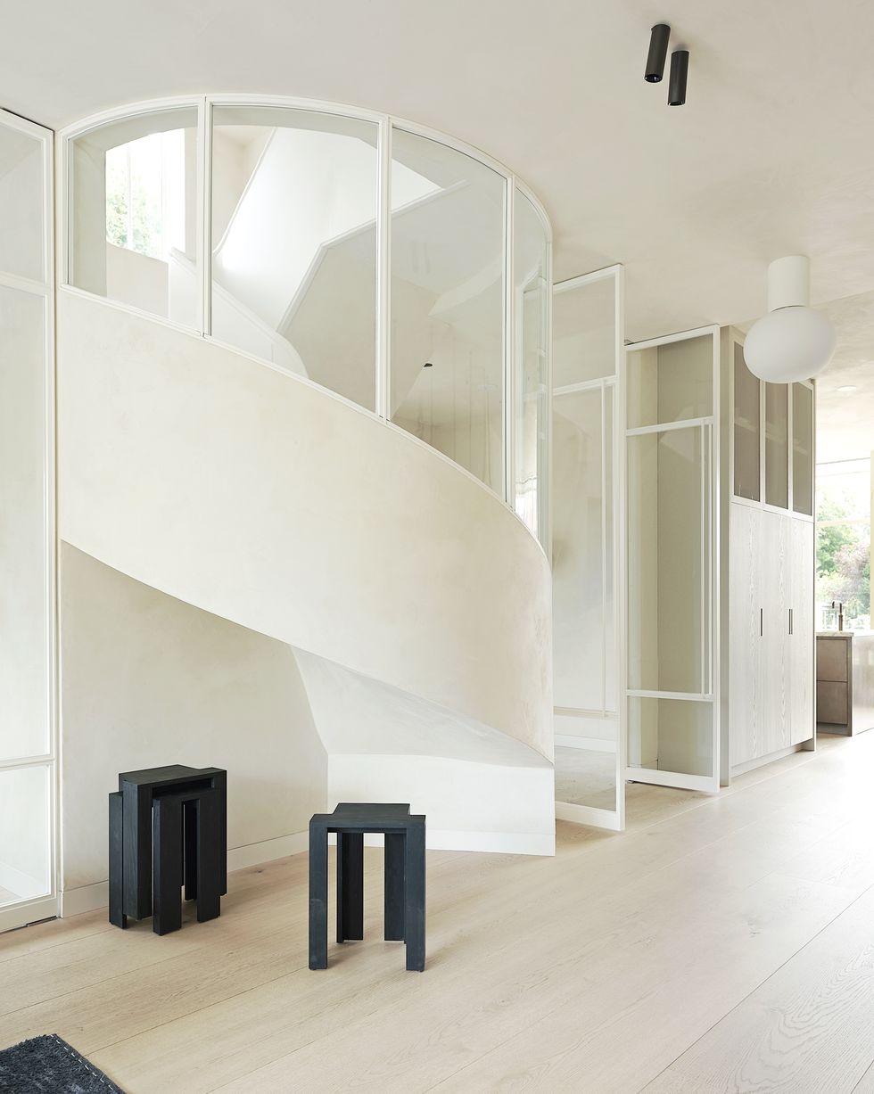 thiet ke cau thang xoan  Anita Fraser khu Oud-Zuid Amsterdam