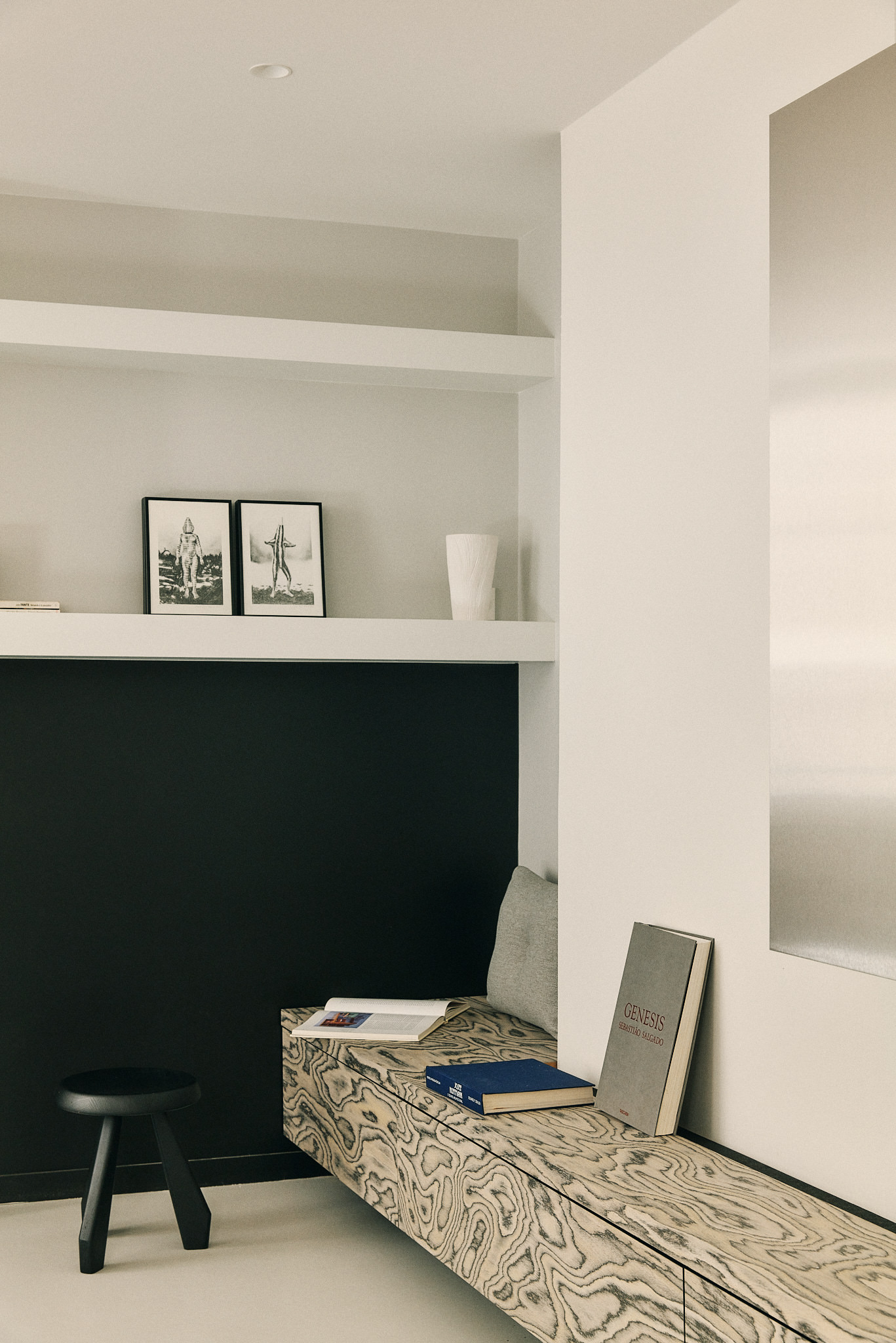 phong khach can ho Studio Carré Paul Levaillant Marais Paris