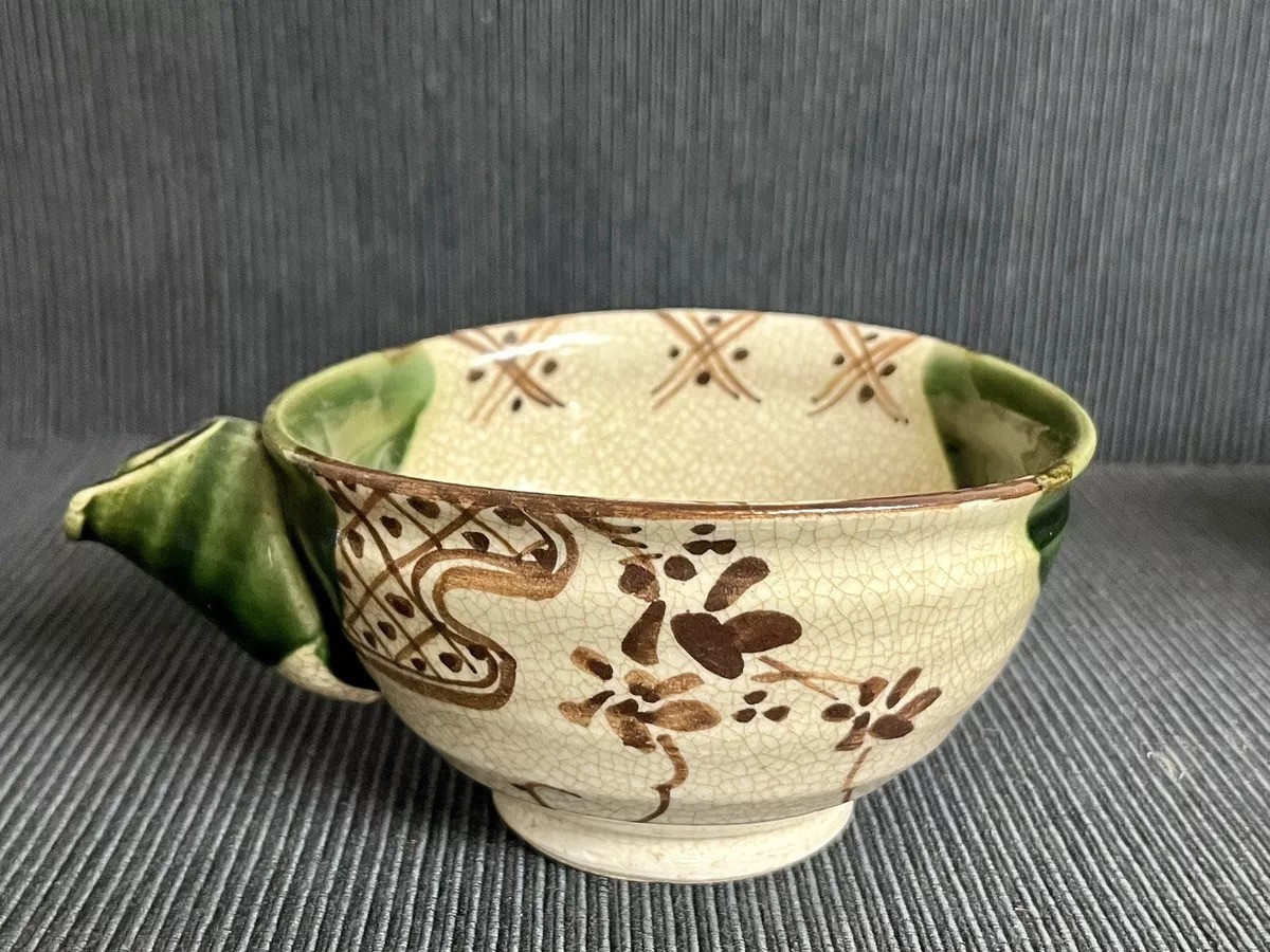 gom su nhat ban Akazu yaki tra dao