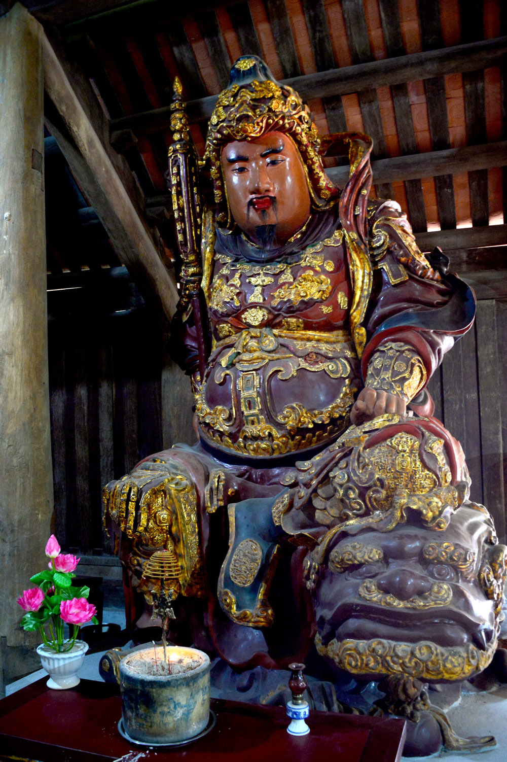 Ho phap chua But Thap