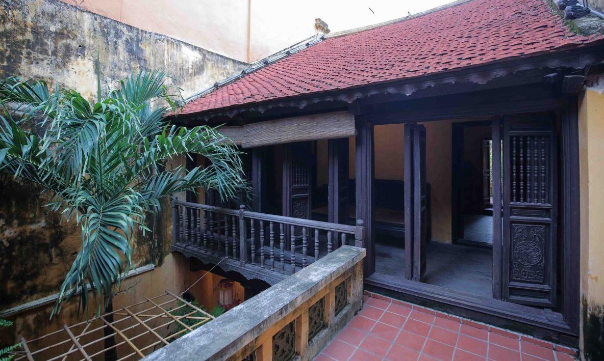 nha co Ma May Ha Noi tang 2