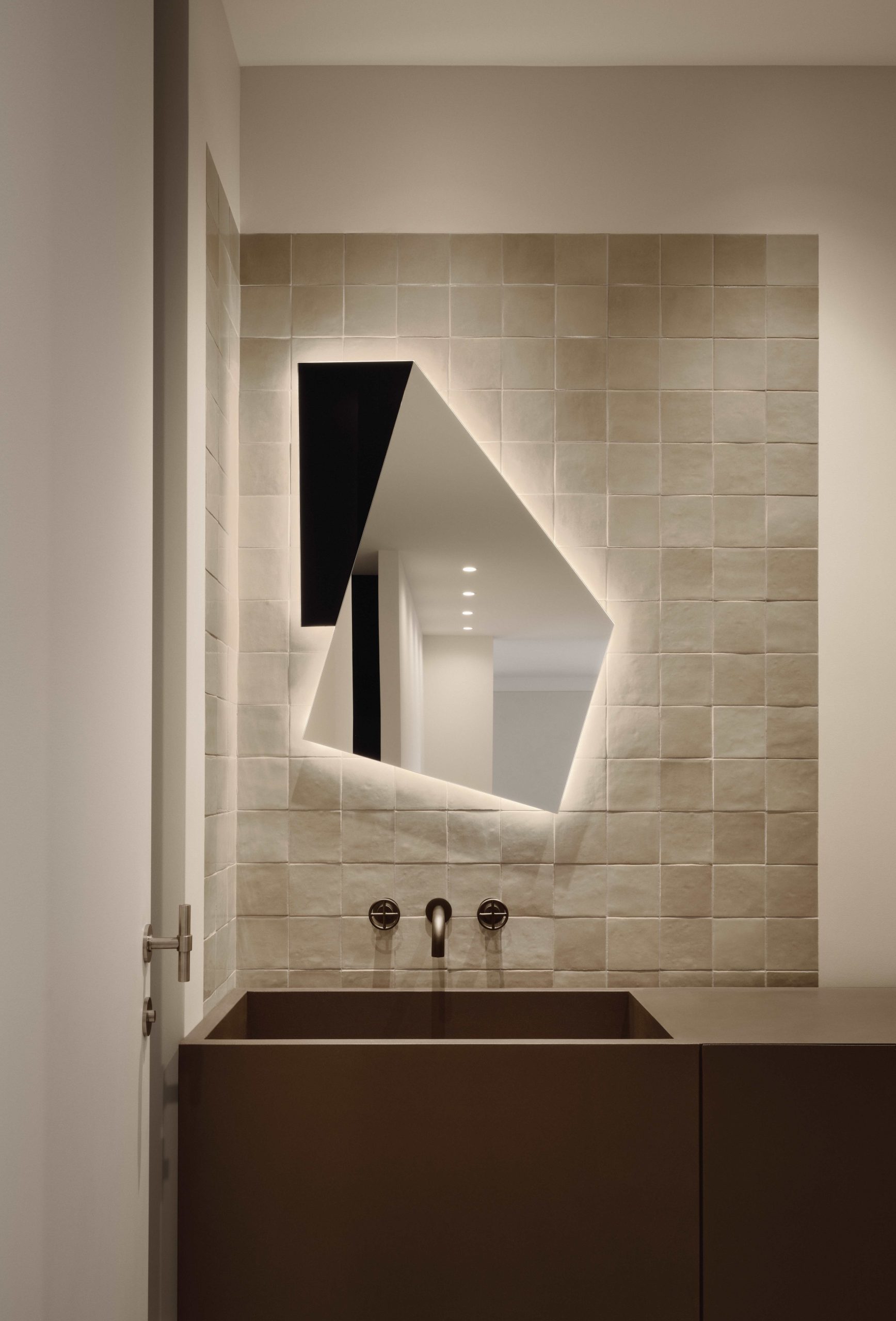 du an can ho Port-Royal apartment Mitchell Sweibel Studio Montreal Canada Golden Square Mile