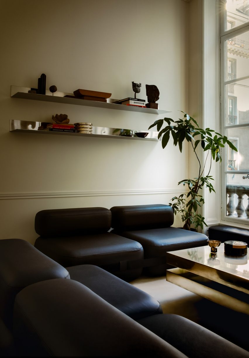 khong gian noi that Paris kien truc Napoleon Bonaparte chu nghia toi gian minimalism Joris Poggioli cai tao