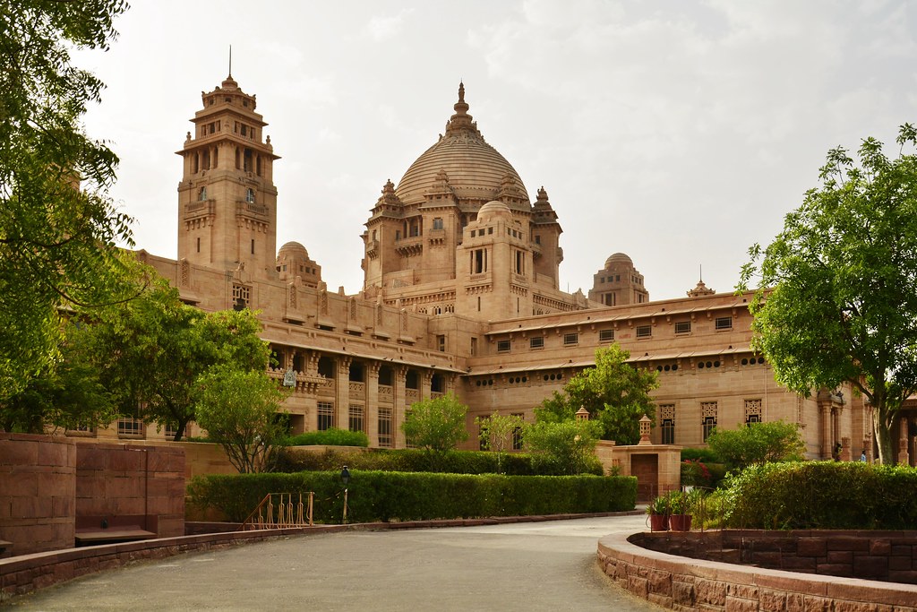 cung dien kien truc an do di san Umaid Bhawan