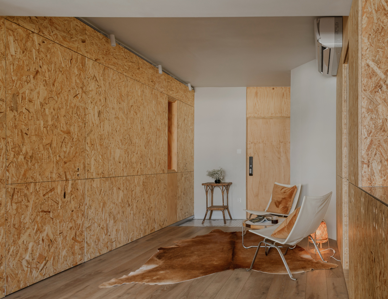 can ho house c noi that go InOrder Studio