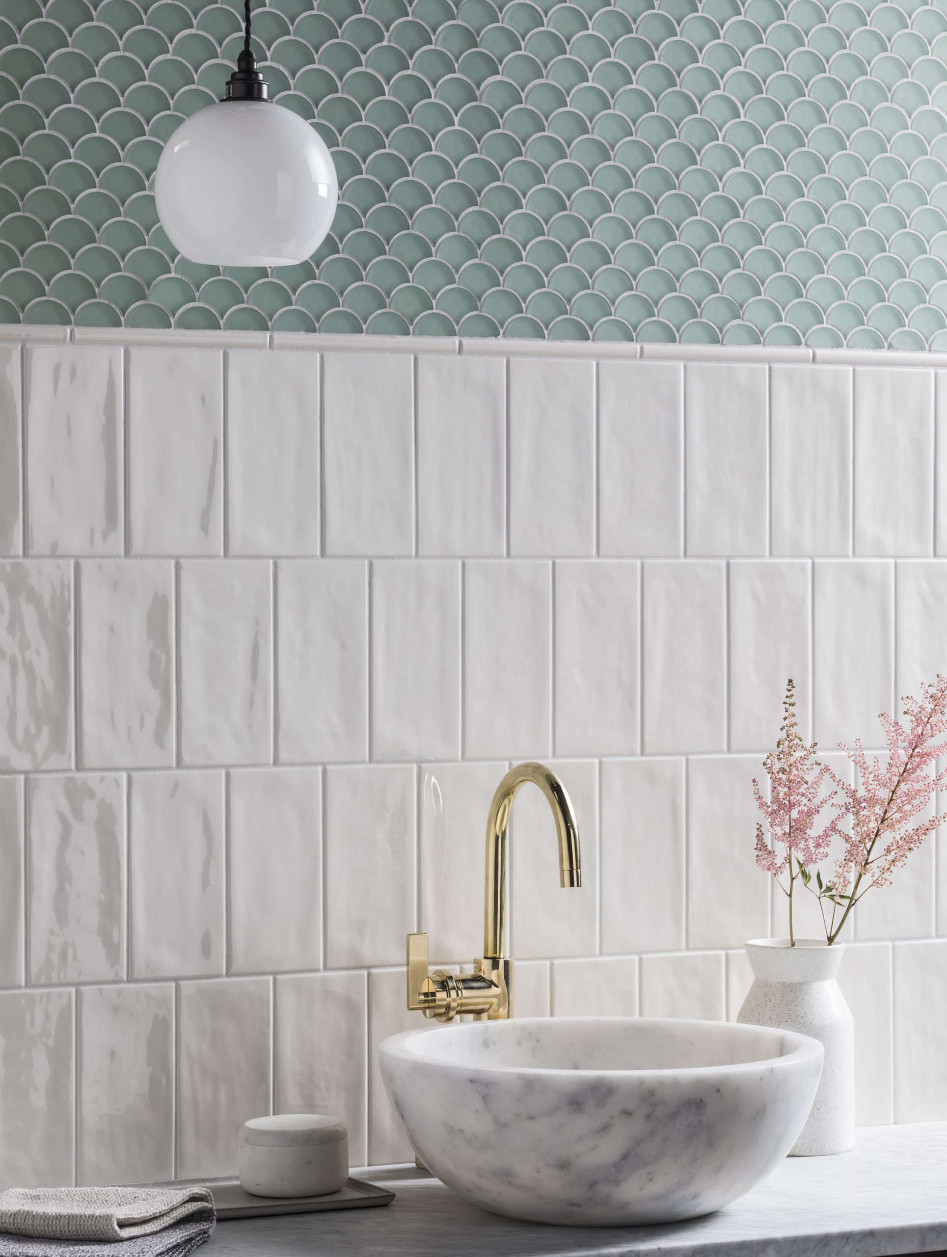 lavabo duong ban thiet bi phong tam Marble Pluto Mandarin Stone