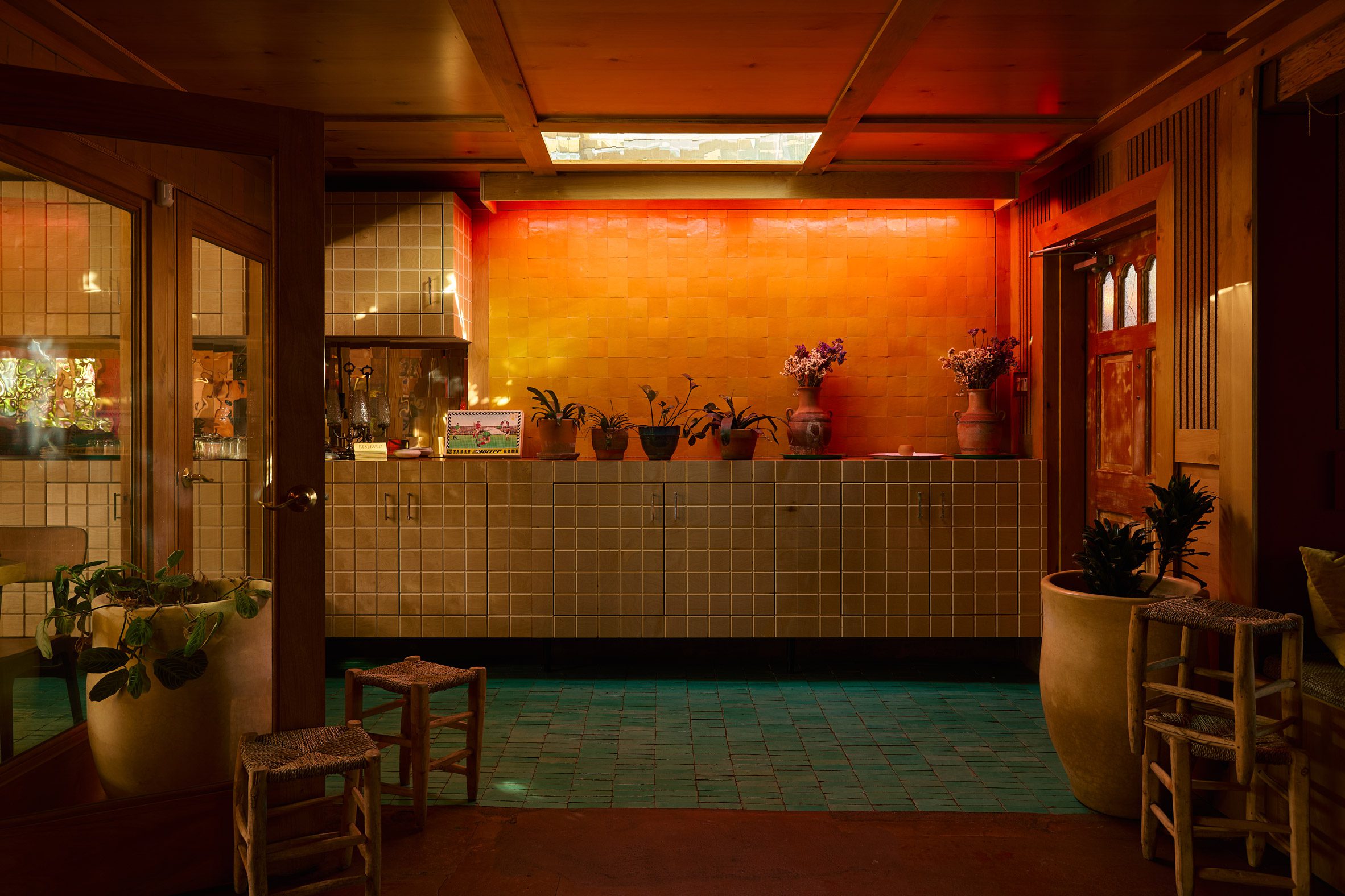 zizou restaurant los angeles Maati Zoutina Boris Macquin phong cach morroco