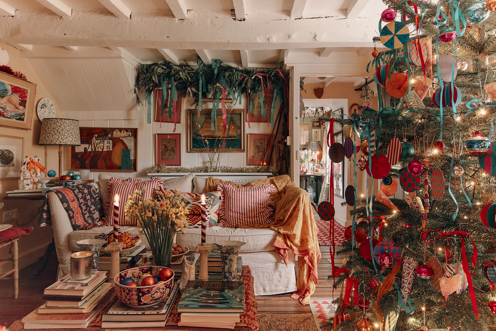 bang mau giang sinh christmas color palette