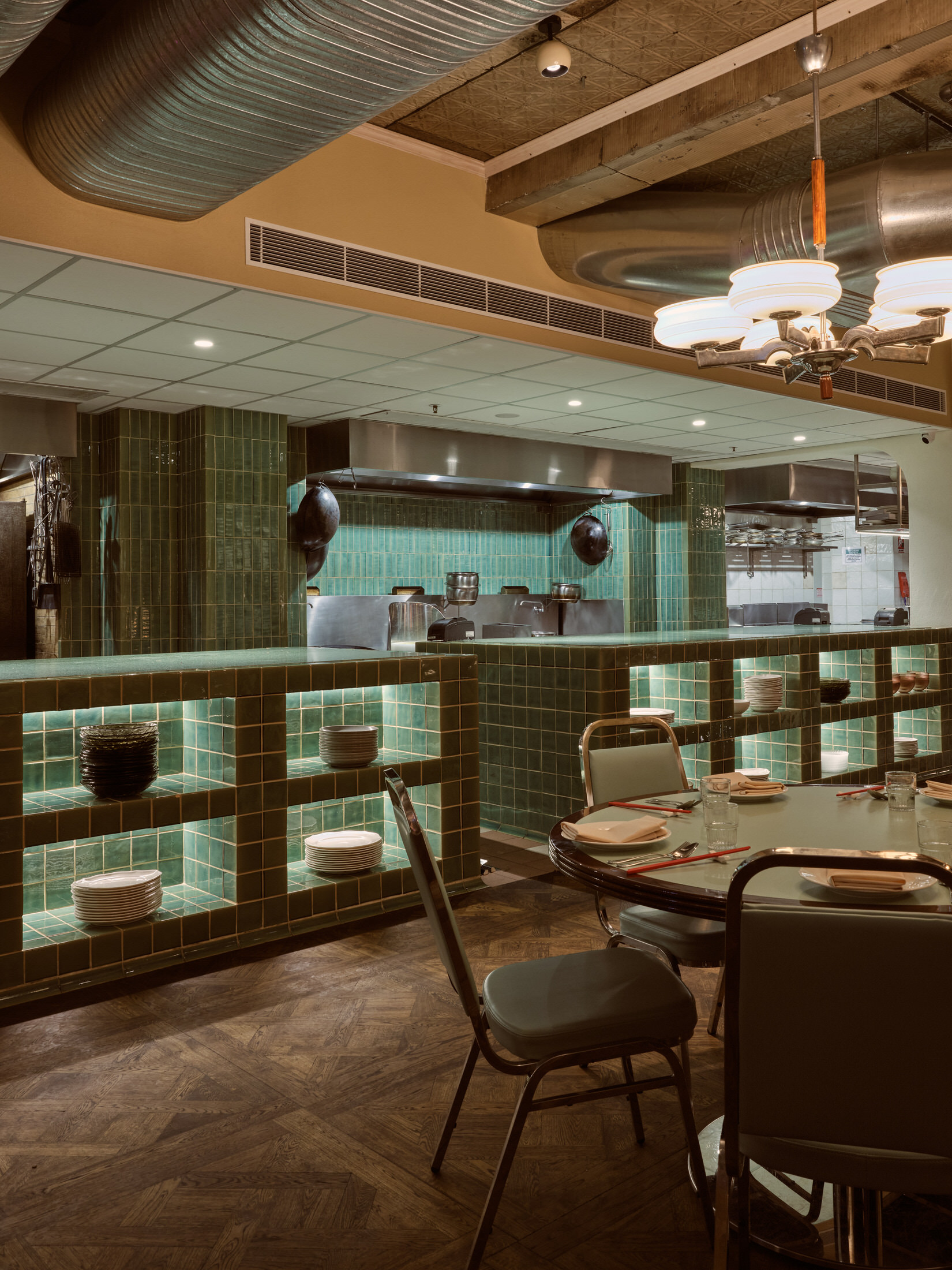 nha hang Good Luck Sydney Merivale Justin Hemmes Akin Atelier