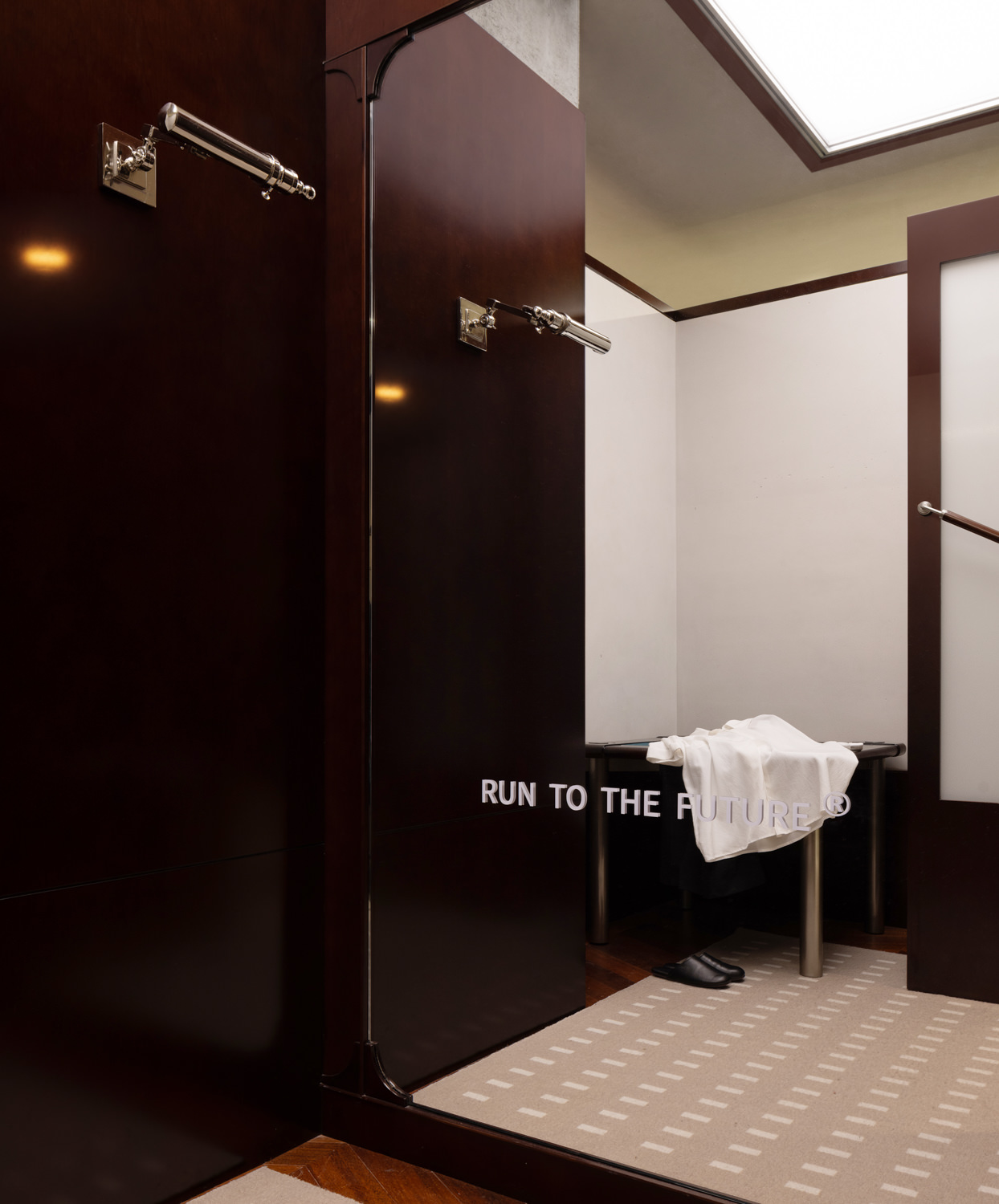 Run To The Future cosmo chengdu One Fine Day Studio & Partners