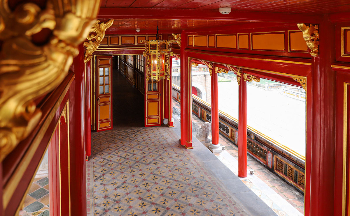 ngo mon hoang thanh hue tu cam thanh bac kinh ung thien mon lac duong