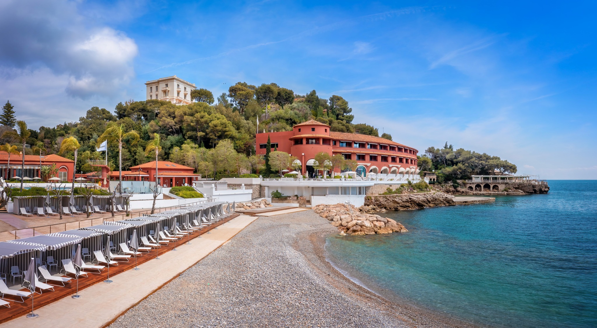 khach san Monte-Carlo Beach hotel India Mahdavi