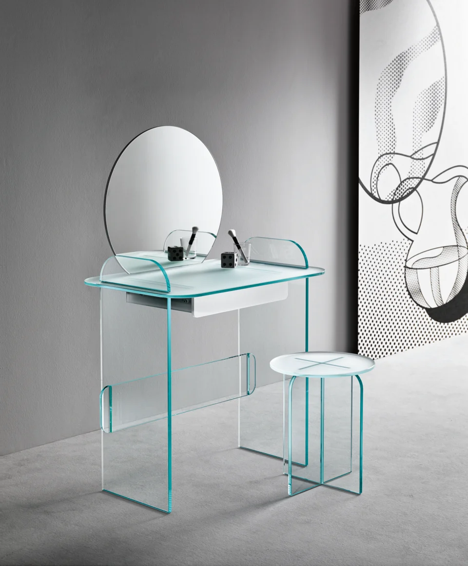 dressing table