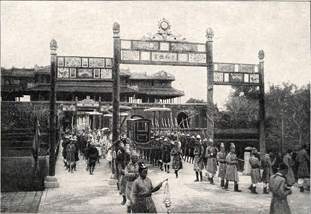 tet xu hue cung dinh