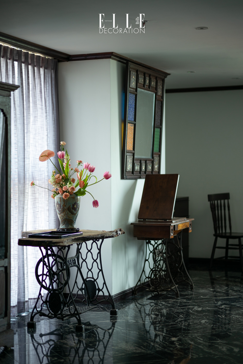 Khach san Amanaki noi that do co