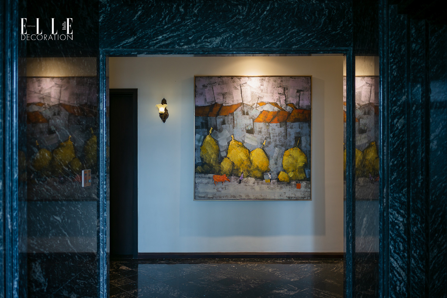 Khach san Amanaki 2 noi that tranh nghe thuat