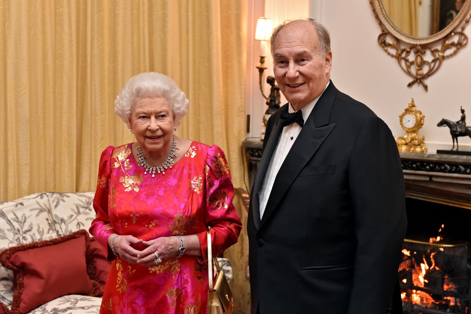 aga khan nu hoang elizabeth doan nhan hoang tu