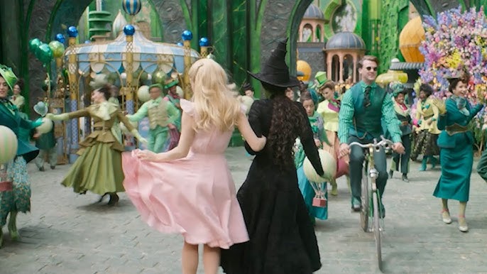 thiet ke boi canh wicked Gregory Maguire