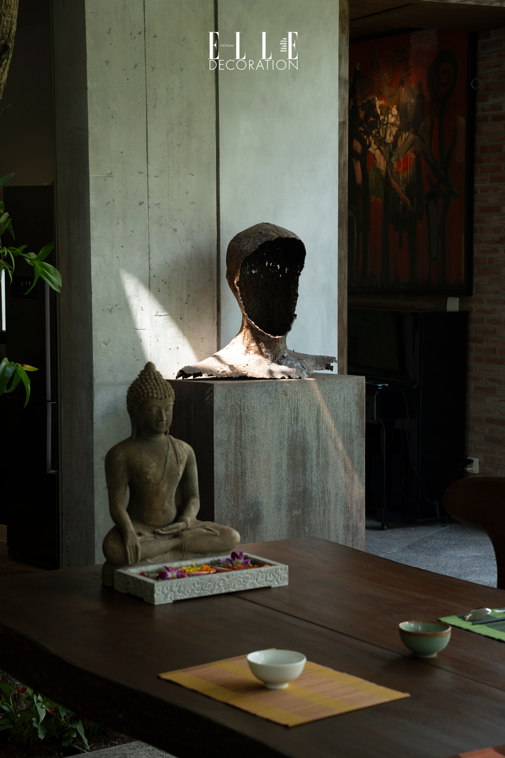 Biet thu lanh doi 4 tuong phat noi that