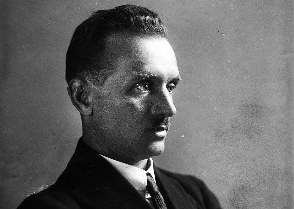 Konstantin Melnikov kien truc su 