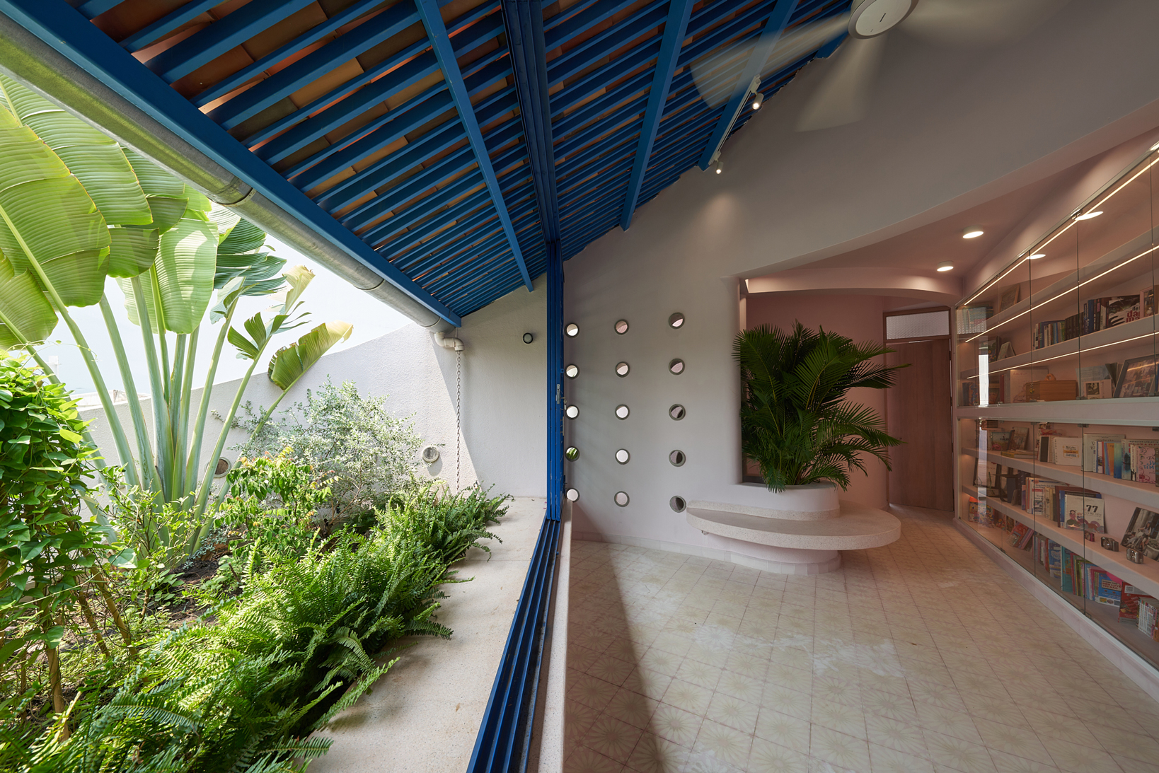san thuong vuon cay nha pho Pinky House