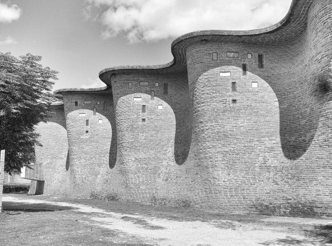 Eladio Dieste kien truc hien dai gach brick expressionism