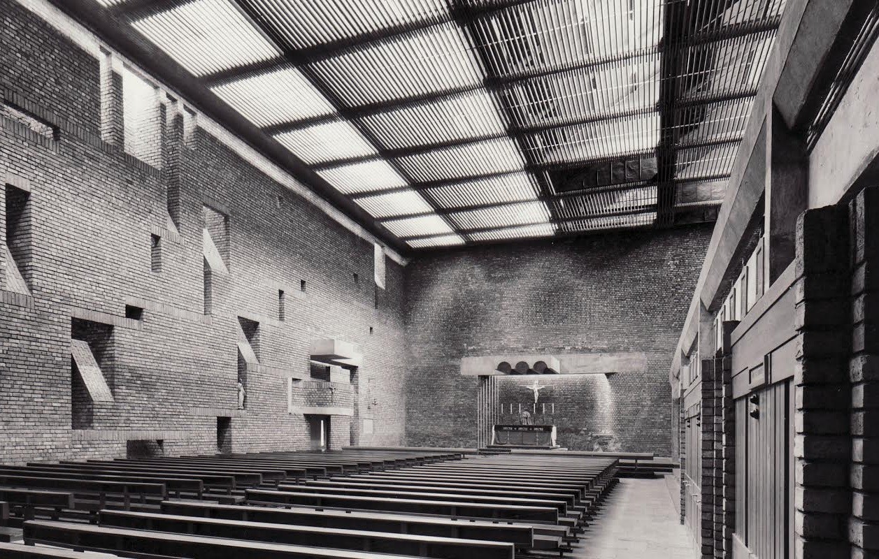 phong cach Brick Expressionism Gillespie, Kidd & Coia Andy MacMillan Isi Metzstein St. Bridge 1958 East Kilbride Scotland