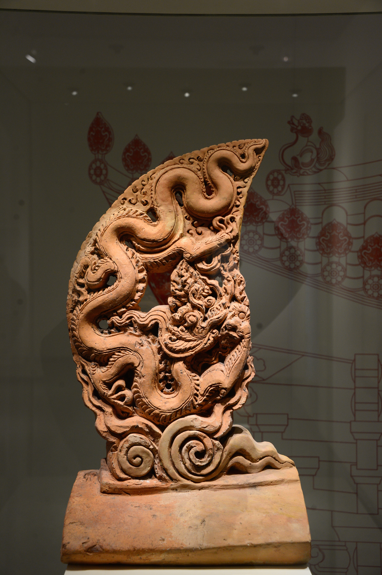 rong dieu khac thoi ly triet ly am duong a dong gom su