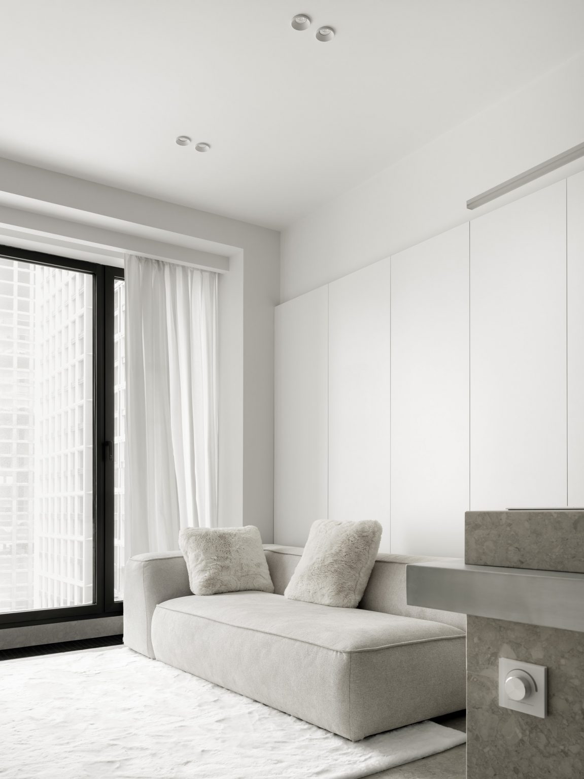 phong cach trang tri noi that toi gian minimalism White Cassette Maxim Kashin Architects Moscow
