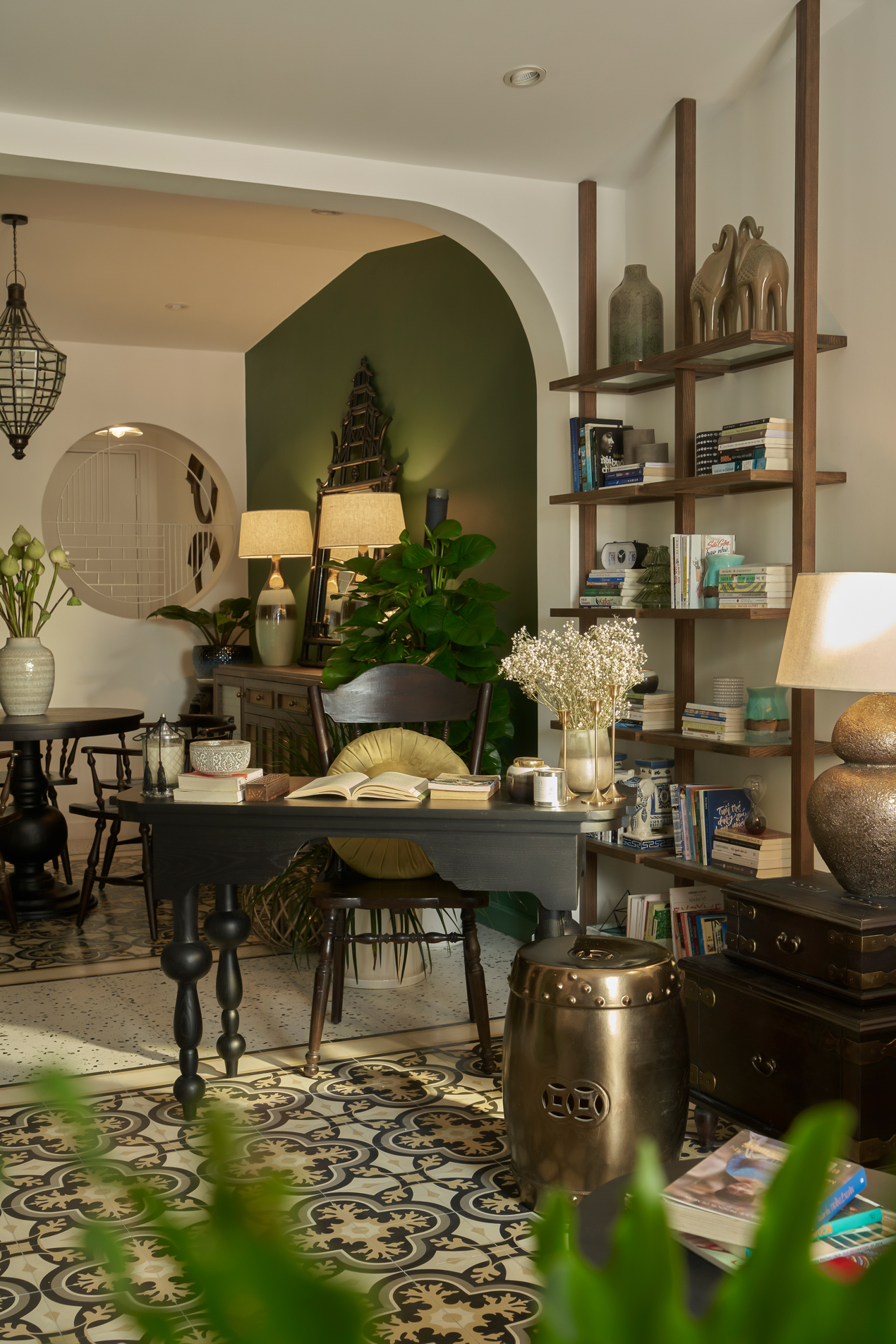 noi that indochine duong dai gach bong