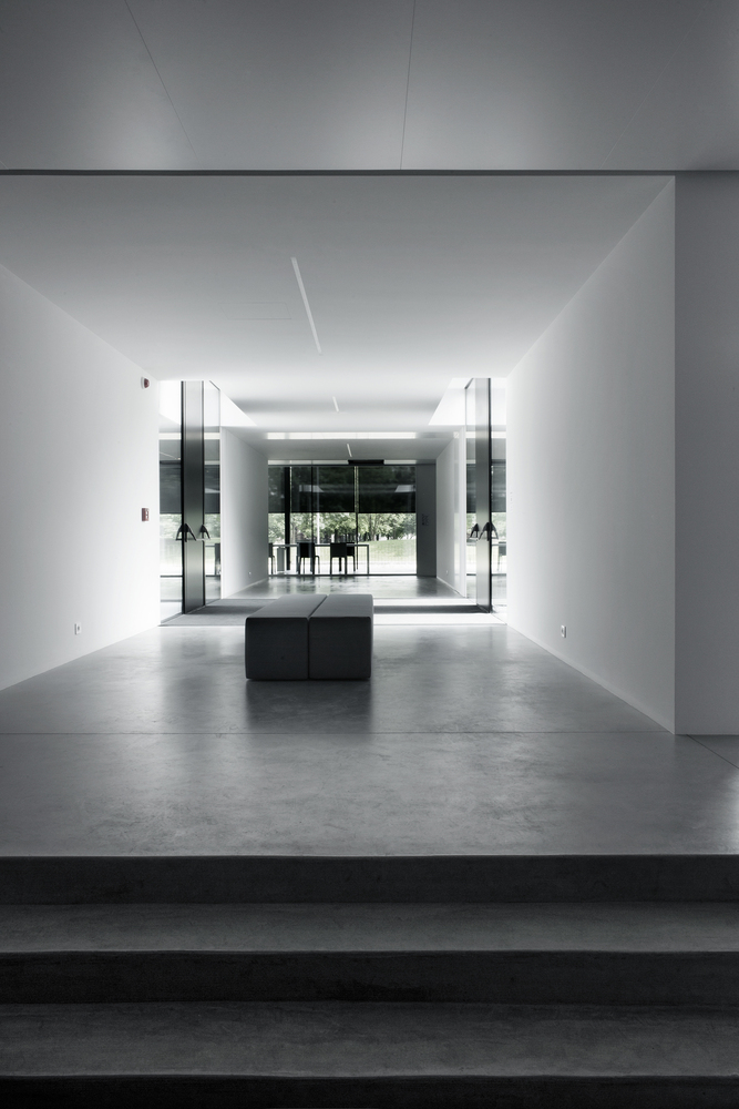 polished concrete Kristalia Sandro Burigana