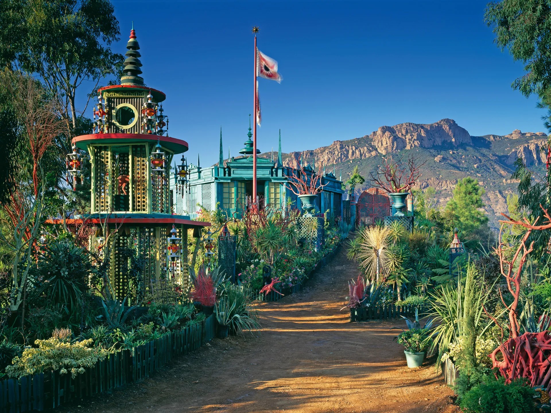 tony duquette Dawnridge vuon ngoai that Sortilegium