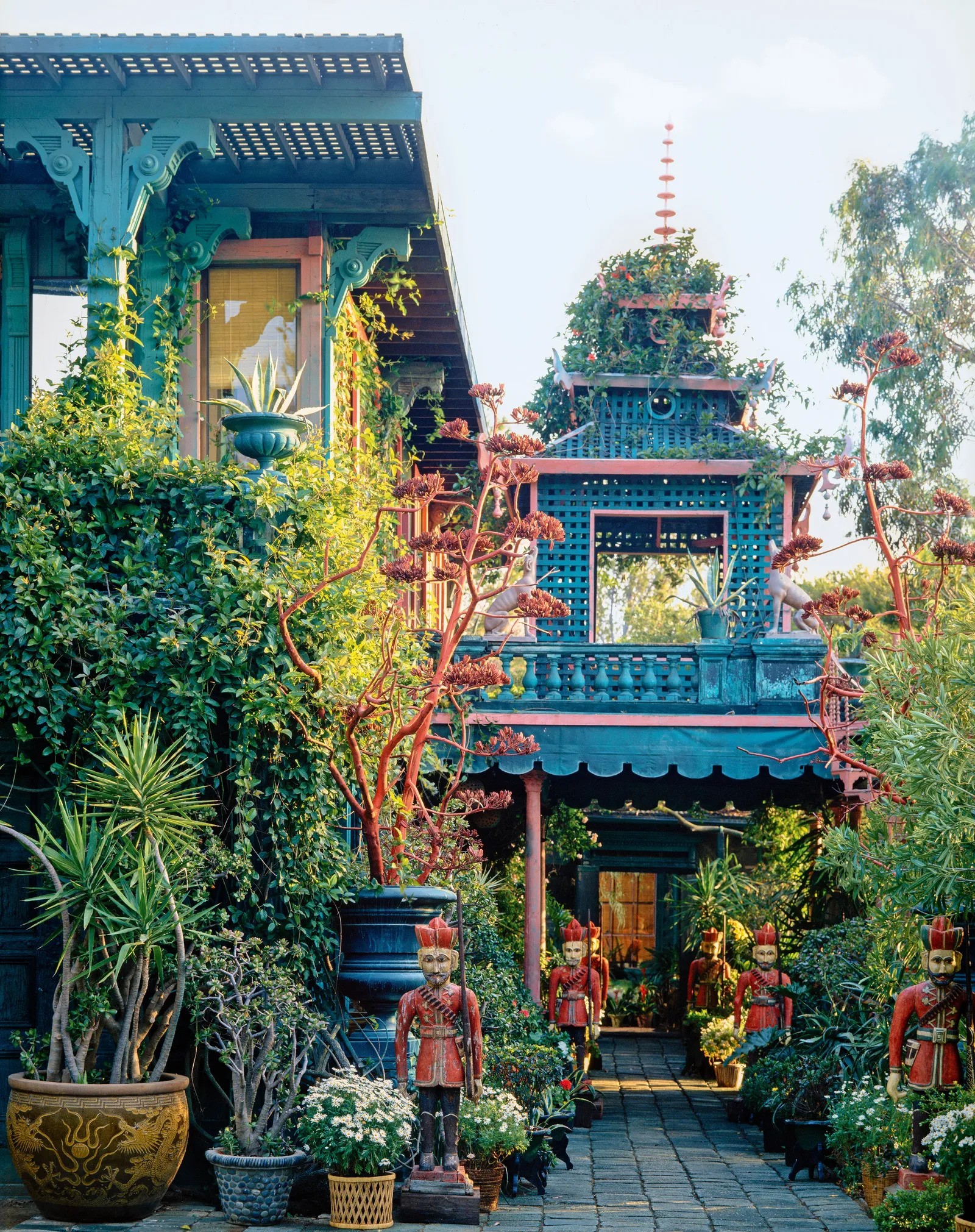 tony duquette Dawnridge vuon ngoai that trang tri noi that