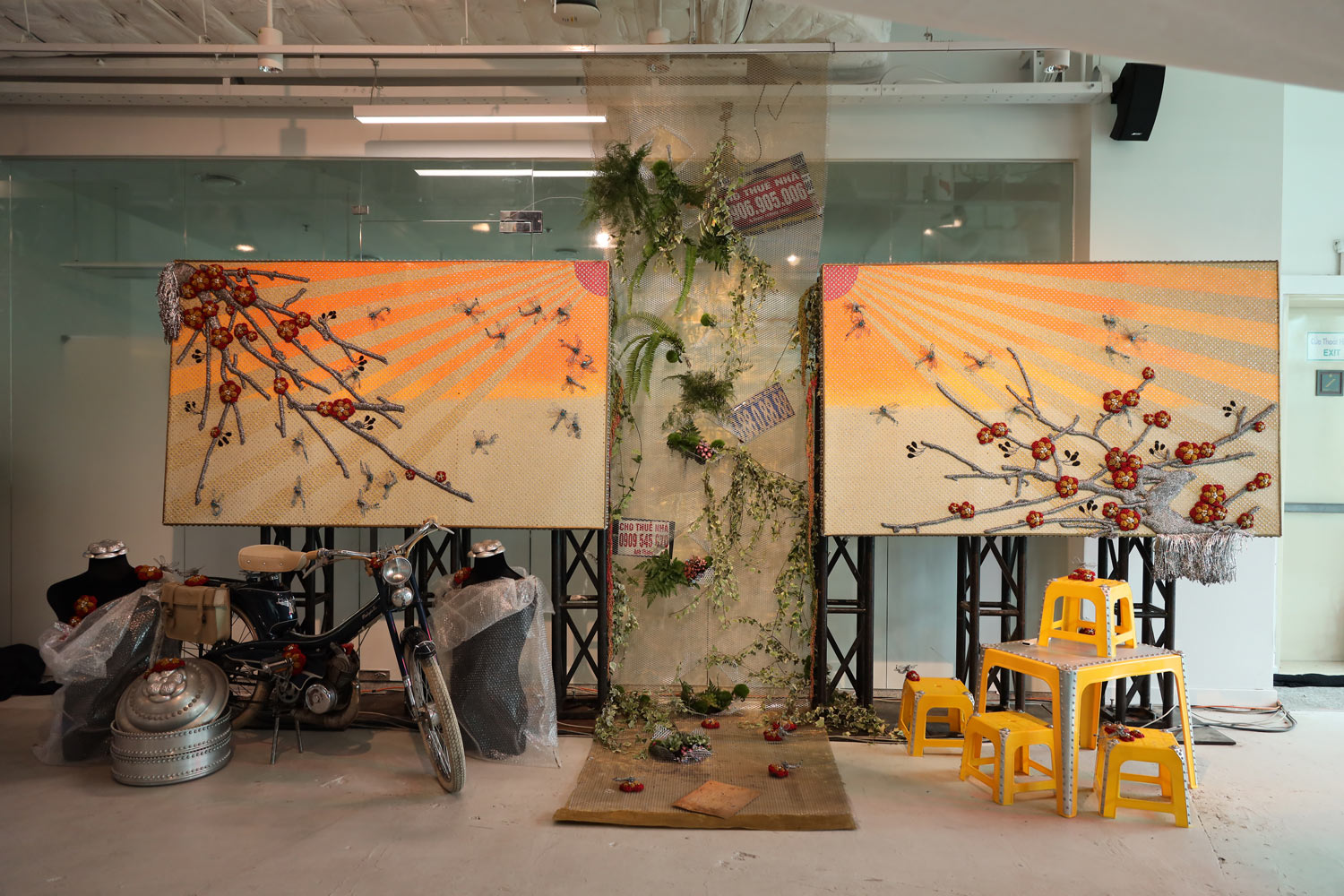 Nghe si Mai Lam trien lam 