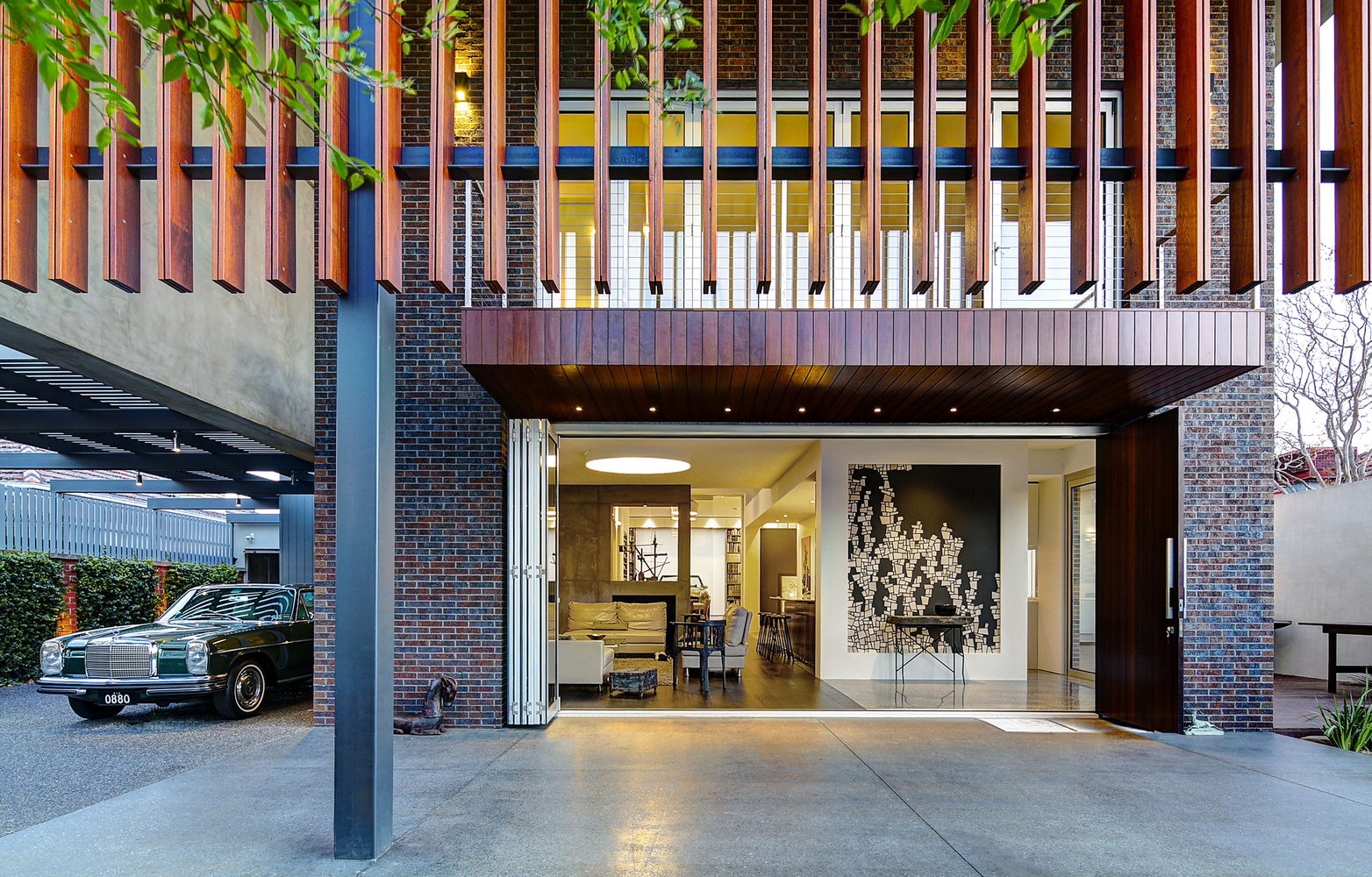 polished concrete The Wolf Wolf Architects san be tong hien nha