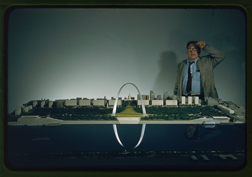 kien truc su dieu khac architecture sculpture Eero Saarinen Saint Louis