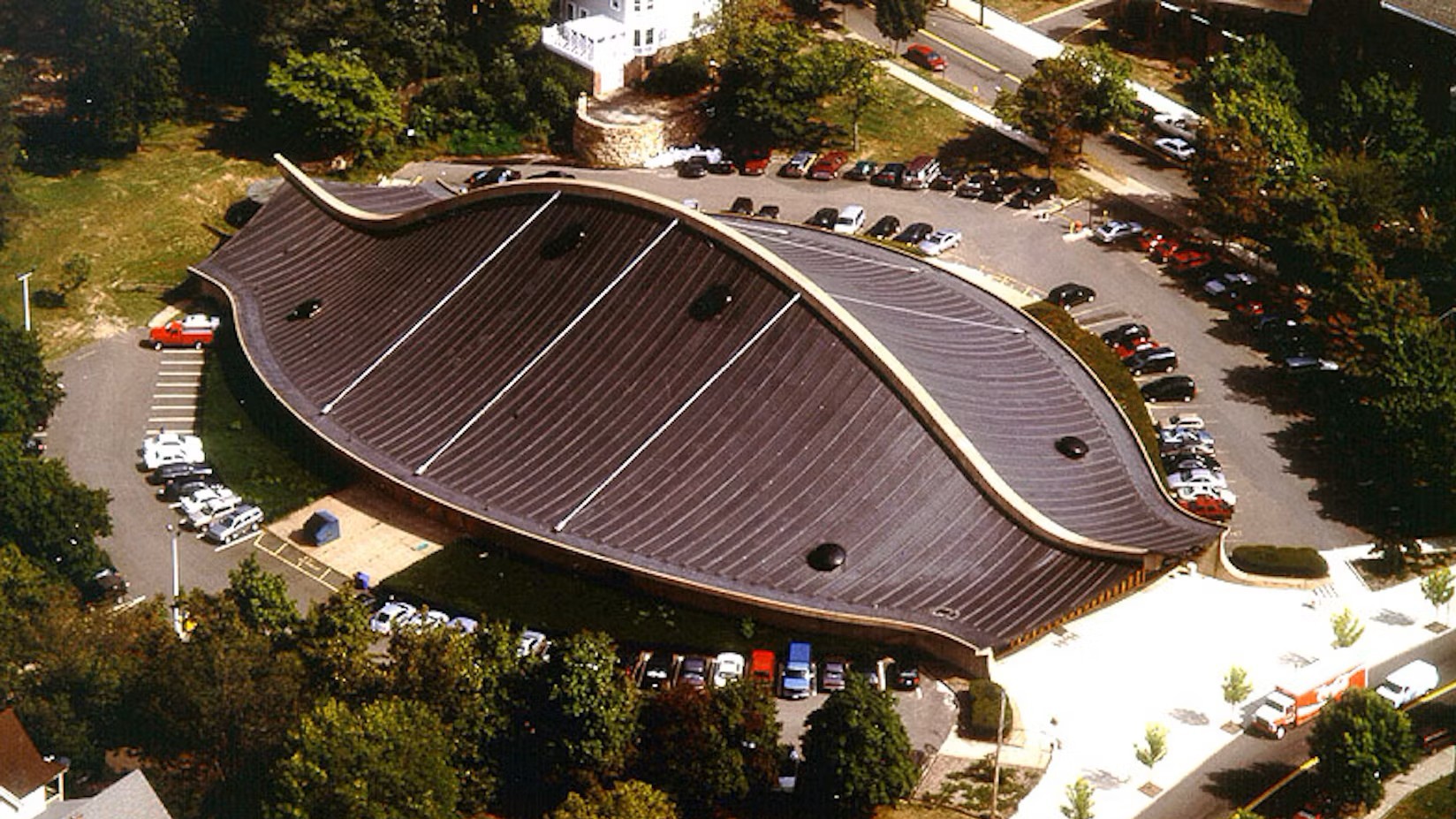 kien truc dieu khac architecture sculpture Eero Saarinen hockey Ingalls Yale New Haven Connecticut