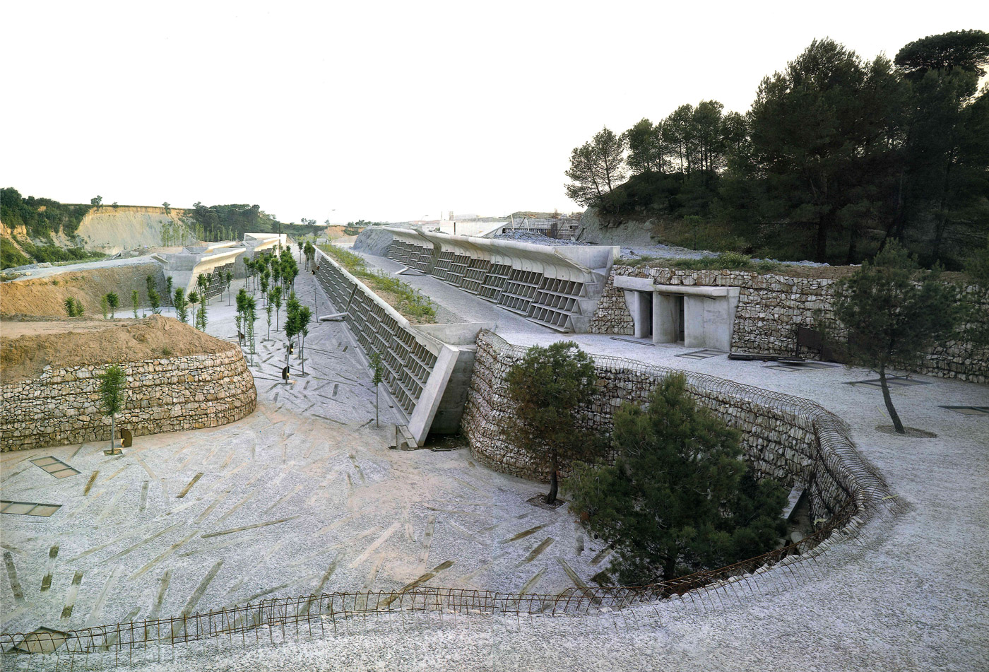 dieu khac architecture sculpture Enric Miralles Igualada