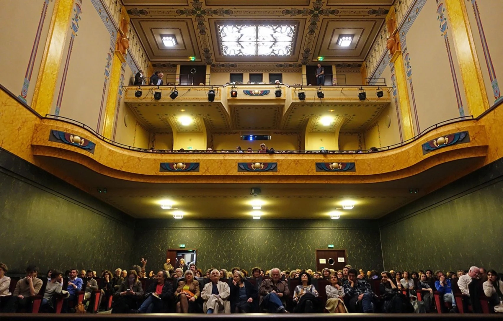 Le Louxor Henri Zipcy Amédée Tiberti Philippe Pumain Christian Laporte