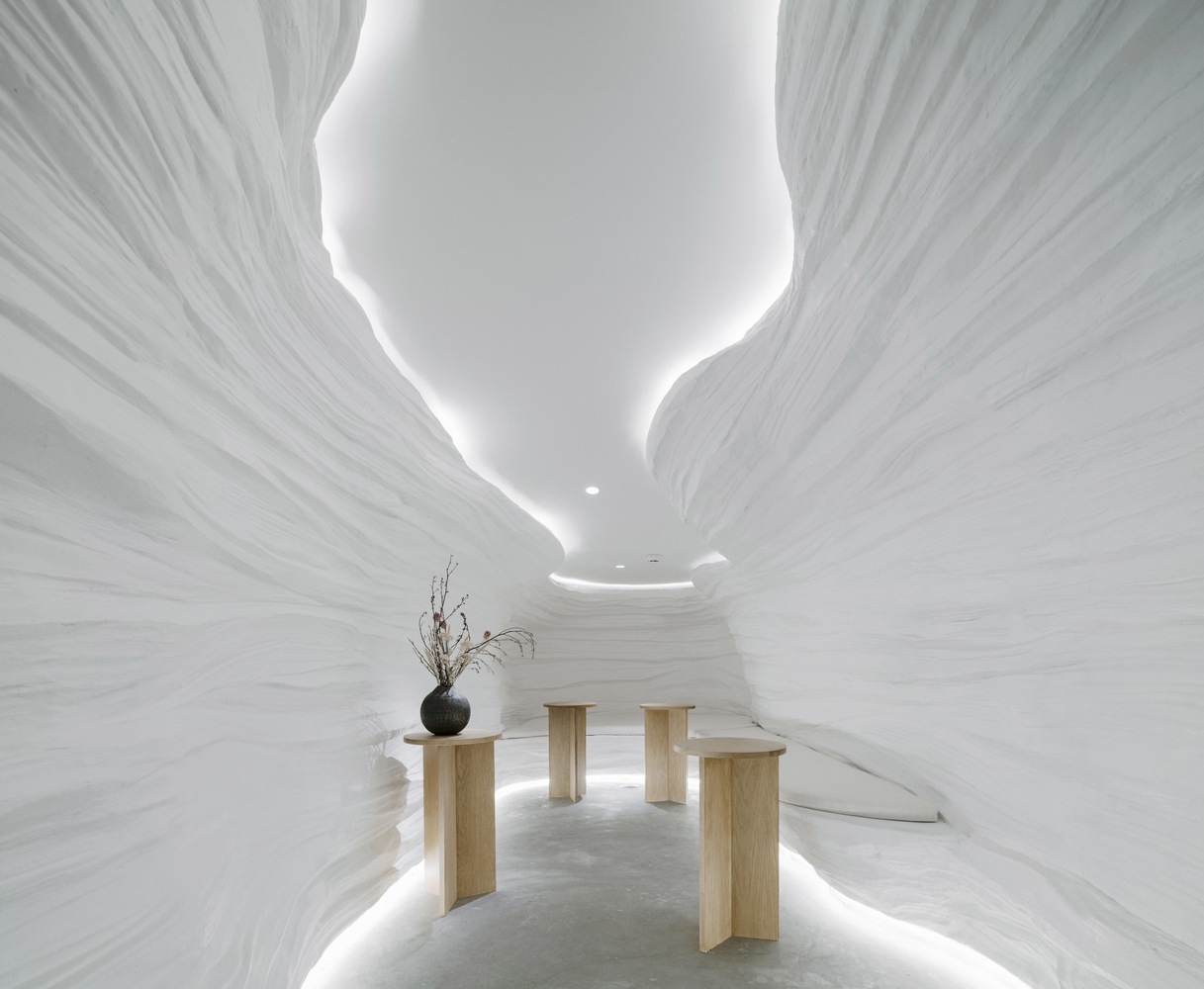 plaster KSANA Tea House Bangkok