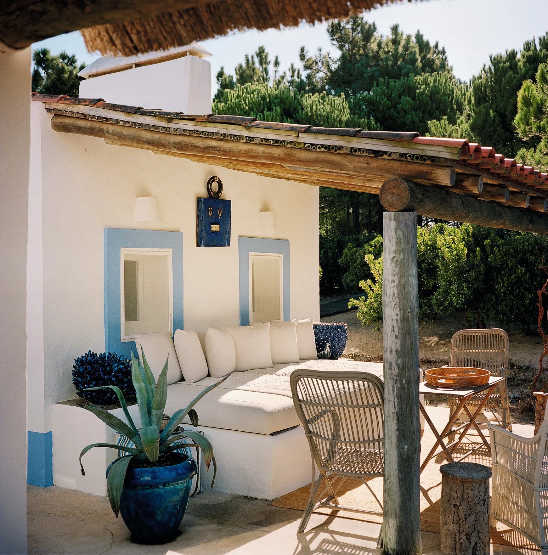 nha dong que dia trung hai mai ngoi san hien