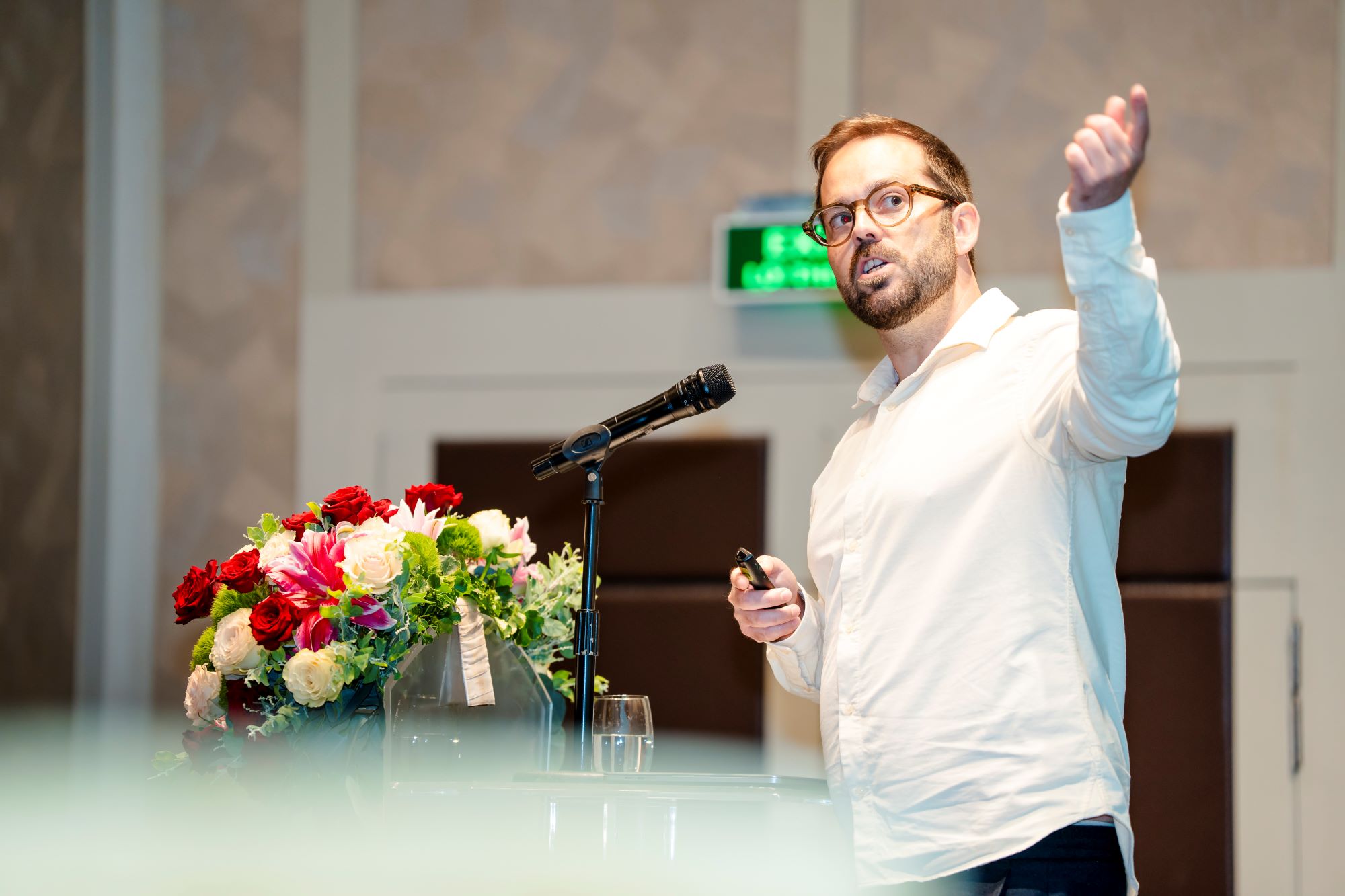 Guilian Graves chuyen gia hoi thao thiet ke ben vung tuong lai viet phap