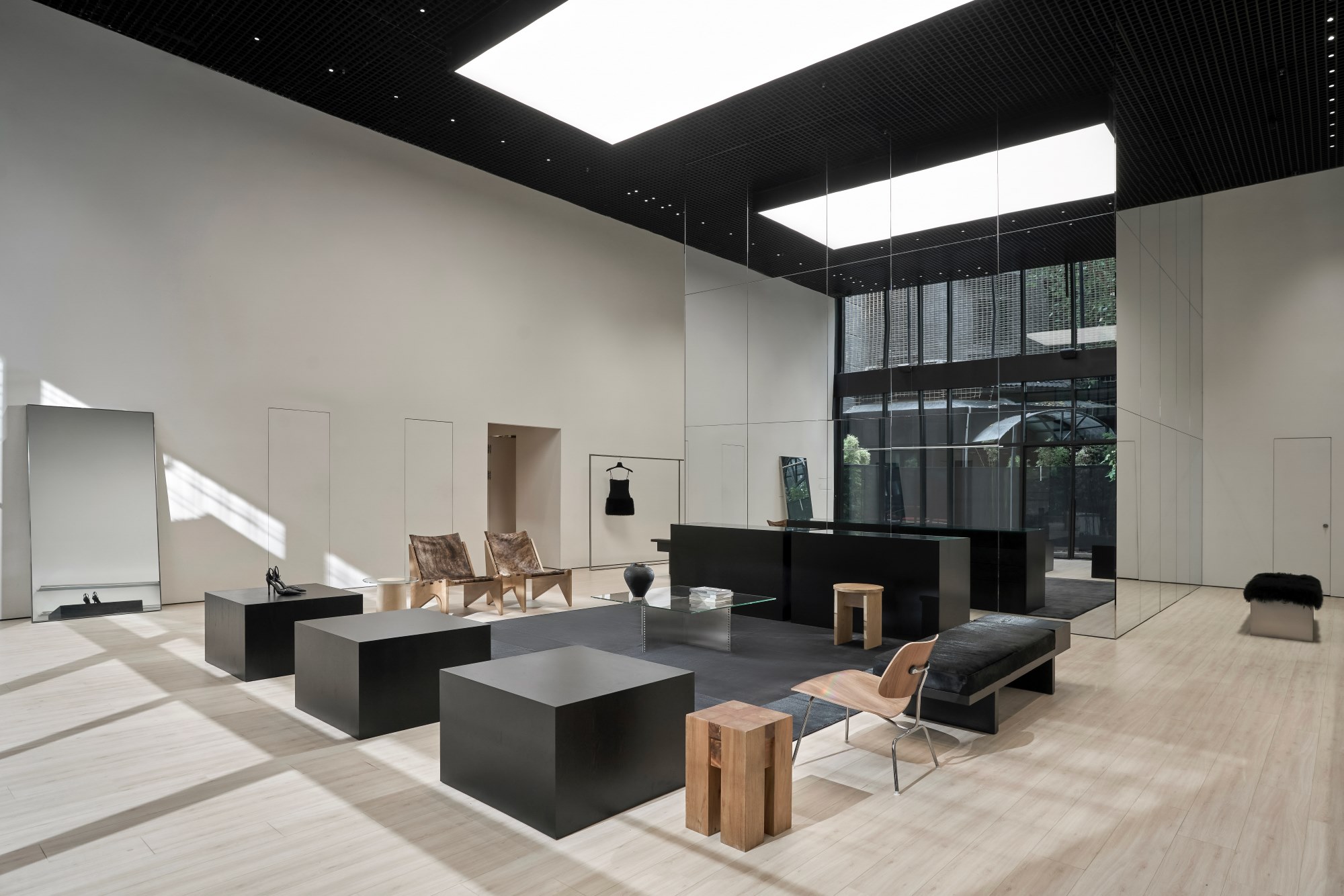 cua hang fanci club flagship vip