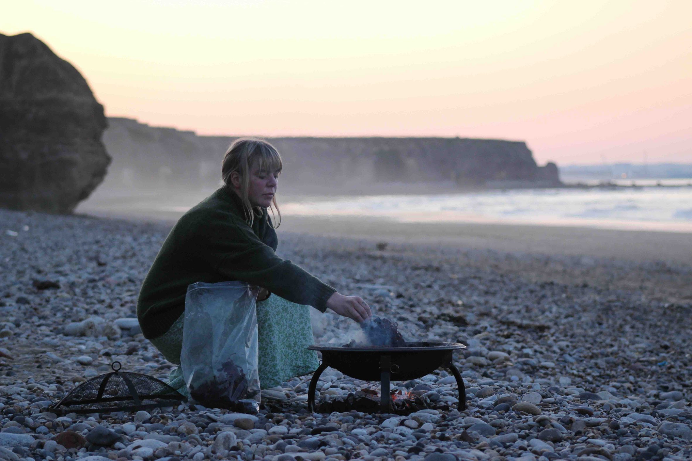 lulu harrison tai che thames glass