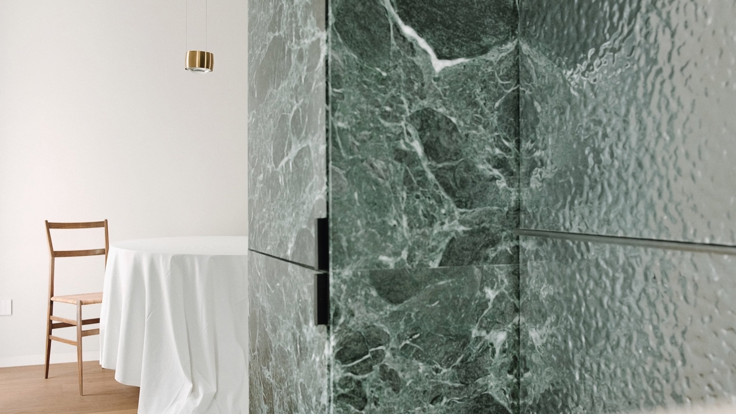 da xanh thiet ke noi that green marbel green stone interior