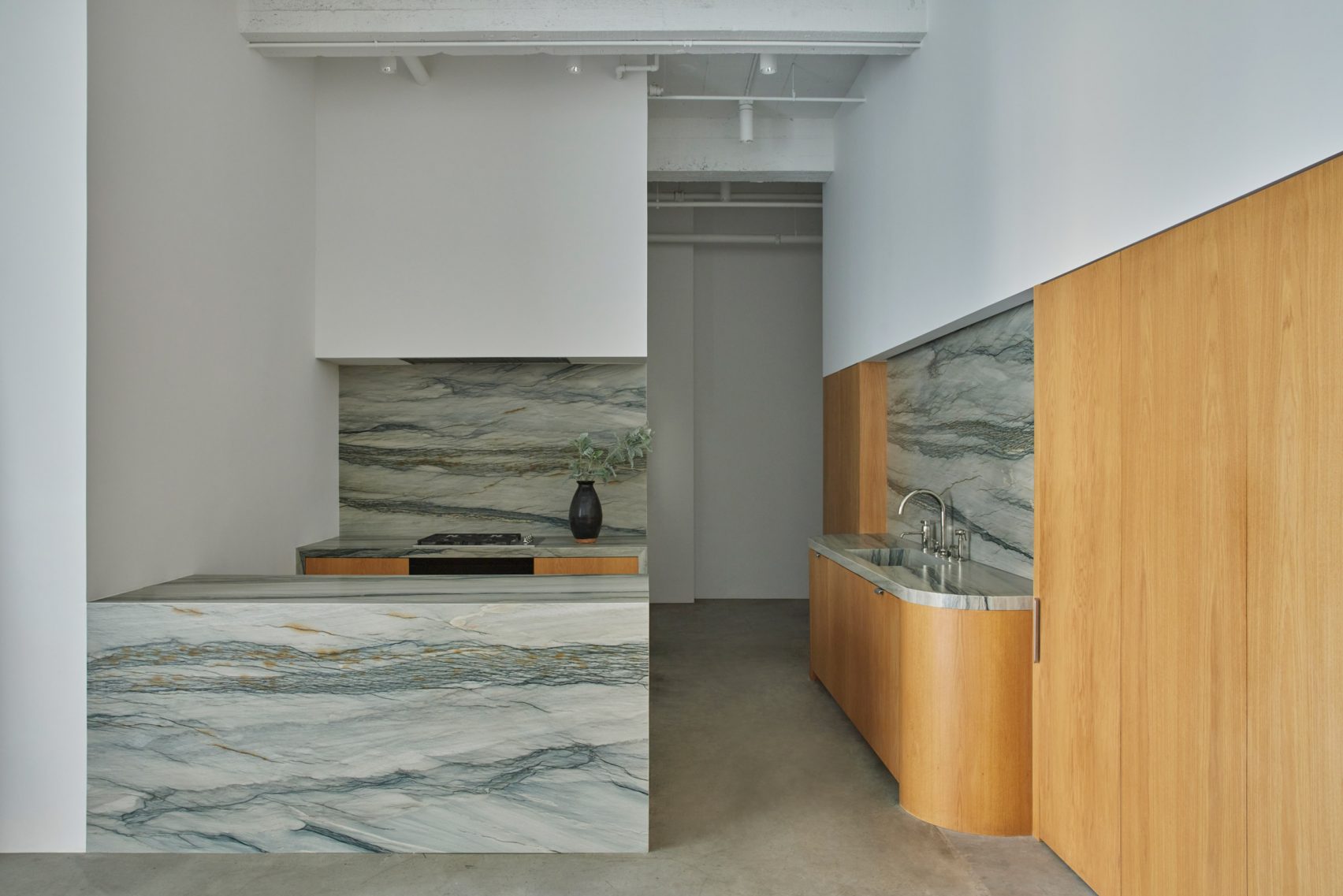 da xanh thiet ke noi that green marbel green stone interior