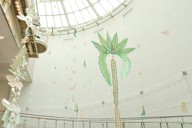 trien lam hoa vai mona sugata thu cong What Resonates Through Us Echoes in Overtones