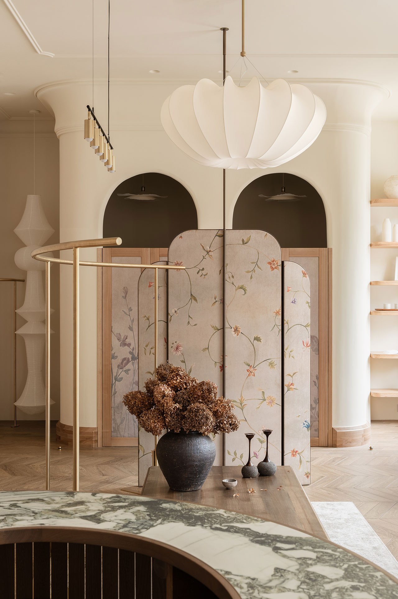 boutique store Love by the Moon (LBTM Studio) HE.D Group
